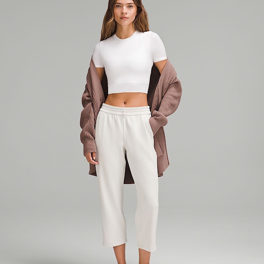 lululemon softstreame high rise straight leg cropped pant 24”